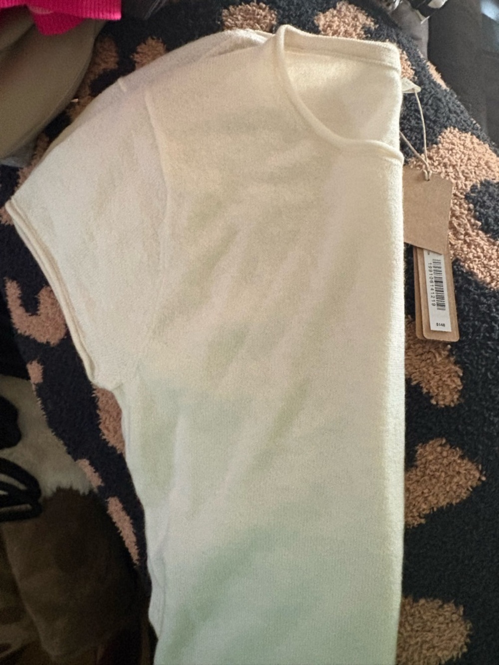 Skims featherweight cashmere Cream Lightweight Knit Top NWT size Small - Picture 4 of 8